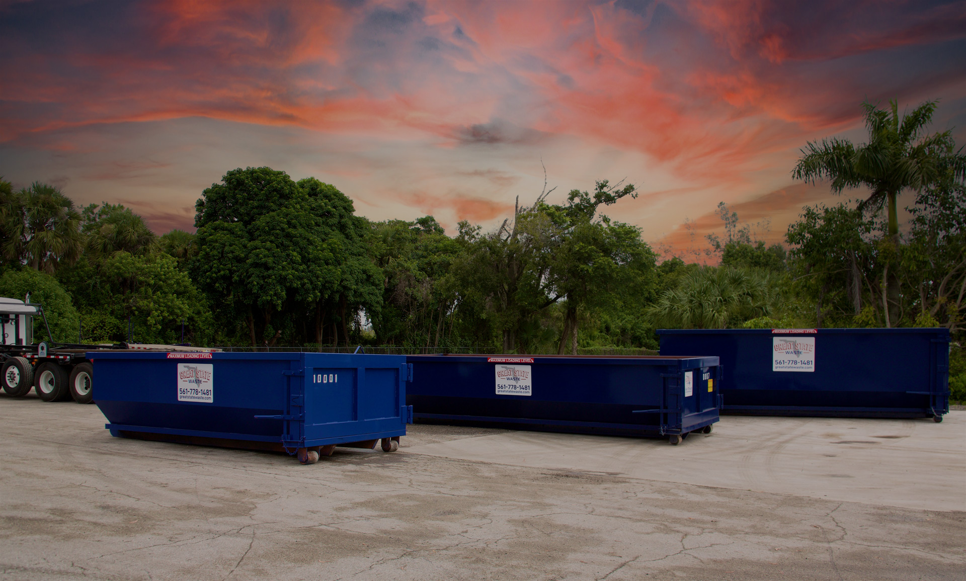 dumpster rental container delivered to Hobe Sound residential driveway property