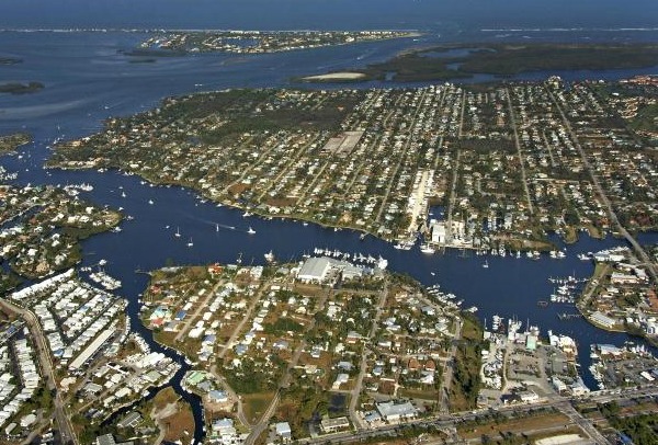  Port Salerno, FL